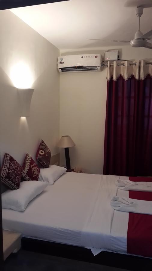Hotel Republica Panaji Exteriör bild